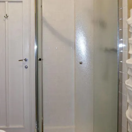 Sleeps 12 Pool Wifi *